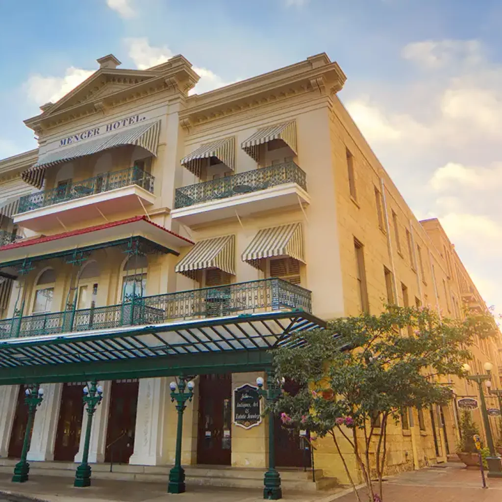 19 Haunted Places in Texas You Should Add To Your Bucket List 12 The Menger Hotel, San Antonio