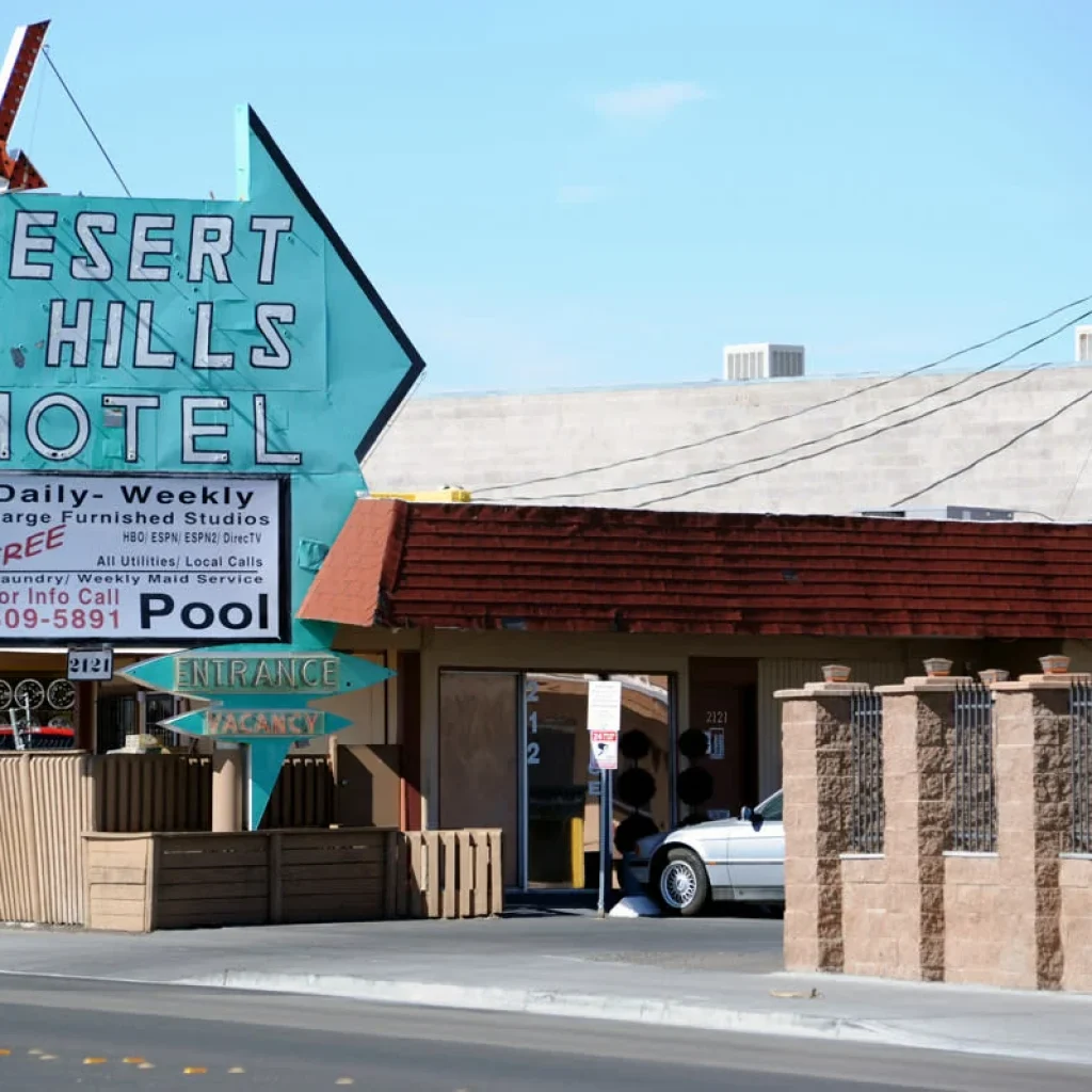 Desert Hills Motel