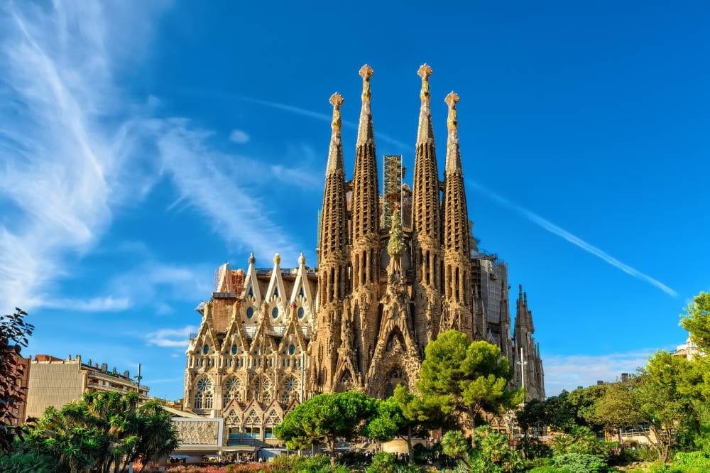 Barcelona: A City of Art and Architecture