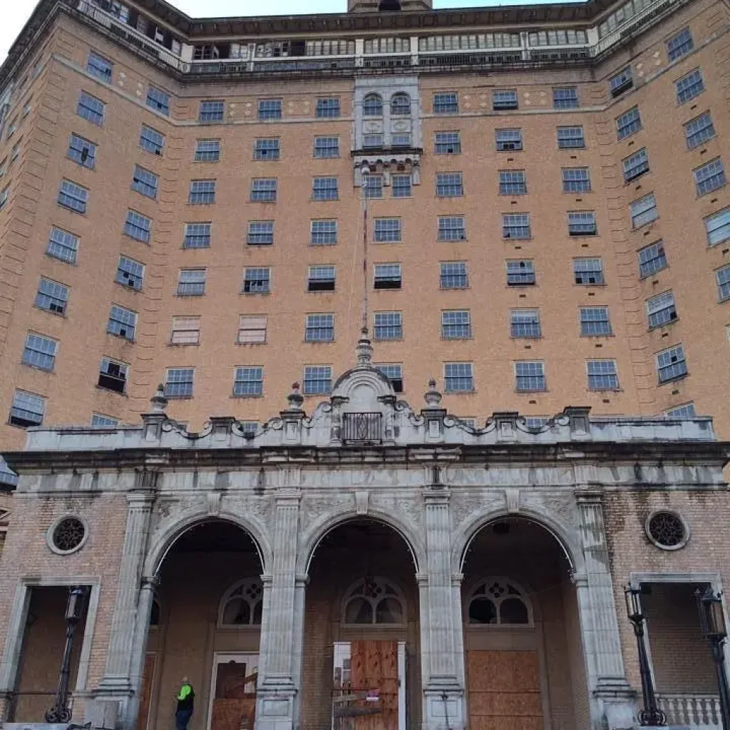 19 Haunted Places in Texas You Should Add To Your Bucket List 5 Baker Hotel