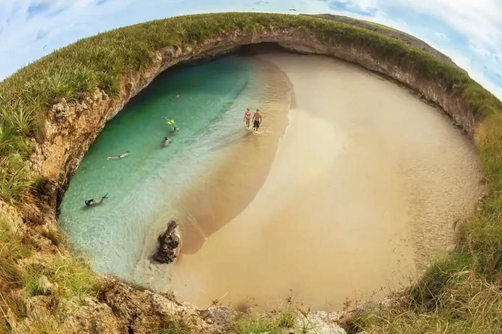 20 Mind-Blowing Places on Earth That Don't Feel Real 14 Playa Del Amor Beach. Mexico