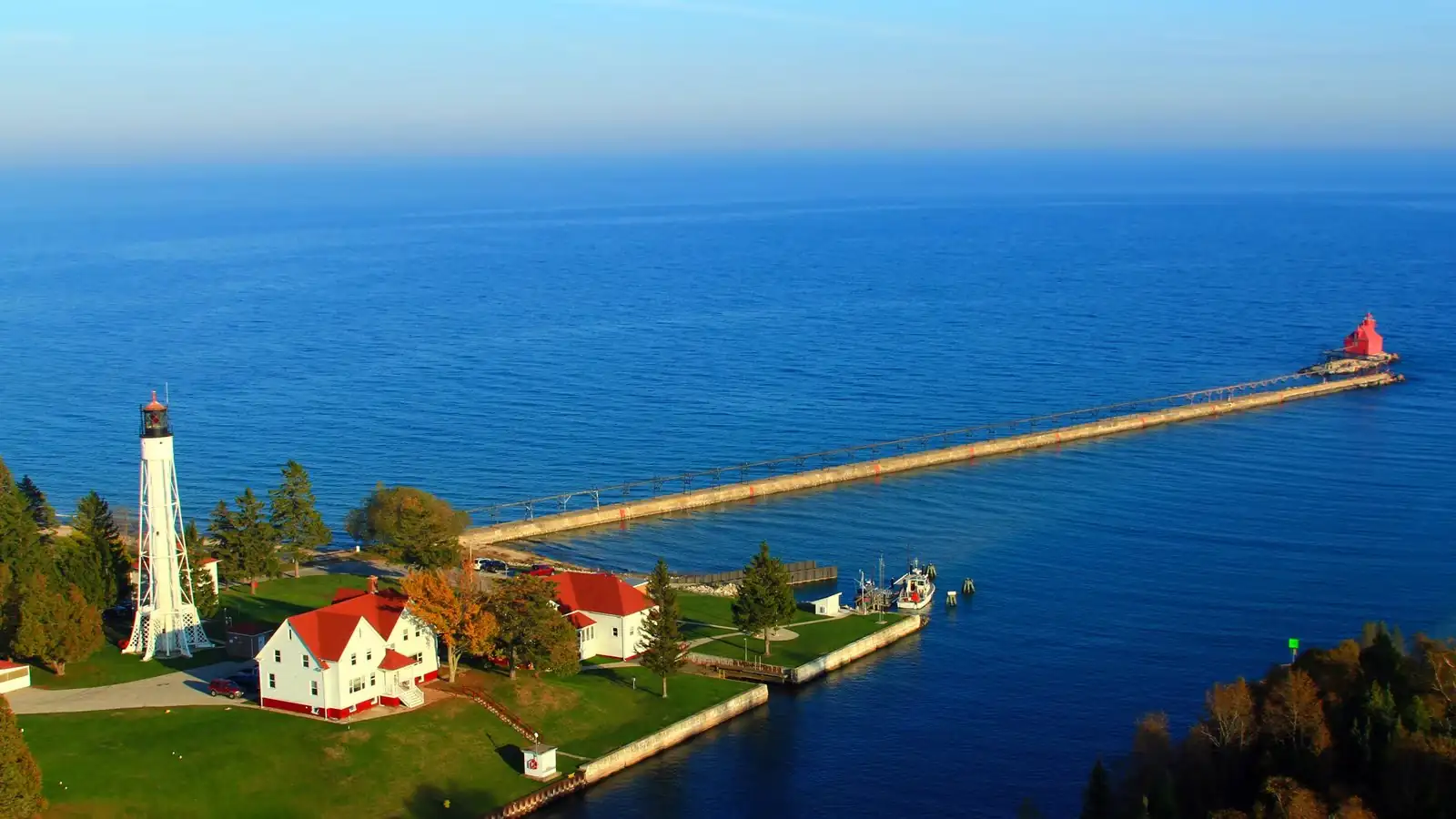 10 Captivating Places to Visit in Wisconsin That Will Leave You in Awe 5 Door County
