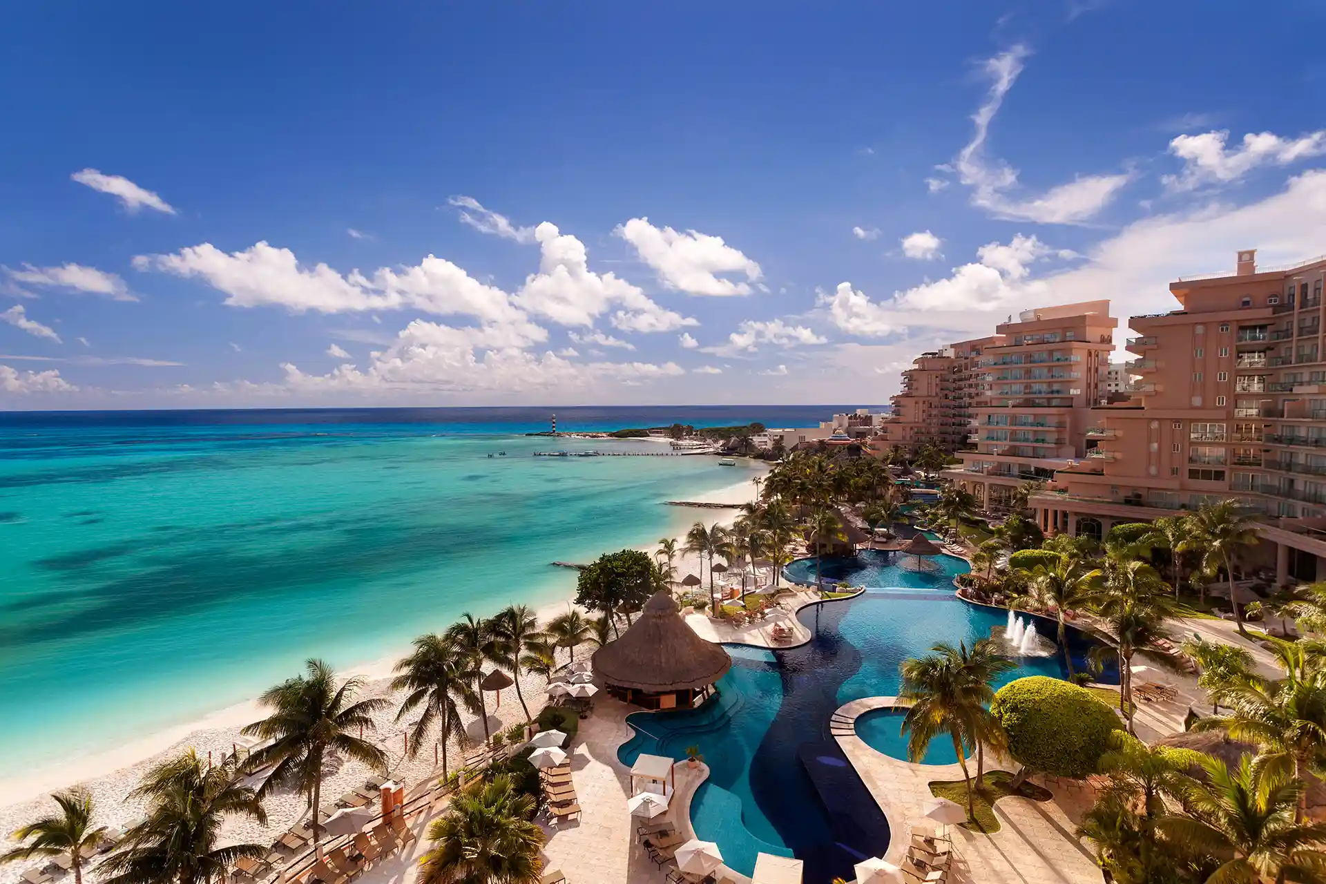 10 Cheap Travel Destinations in February for Low Budget Travelers 10 Cancun-Mexico