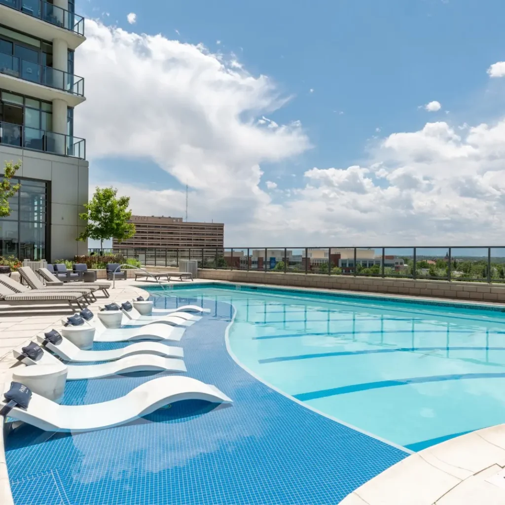 Denver in 1 Day: The Ultimate Itinerary Guide 28 Comfortable Stays in the Central Business District denver