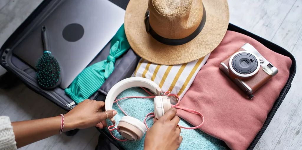 15 Essential Travel Hacks in 2024 When You Have No Money 2 Travel Light