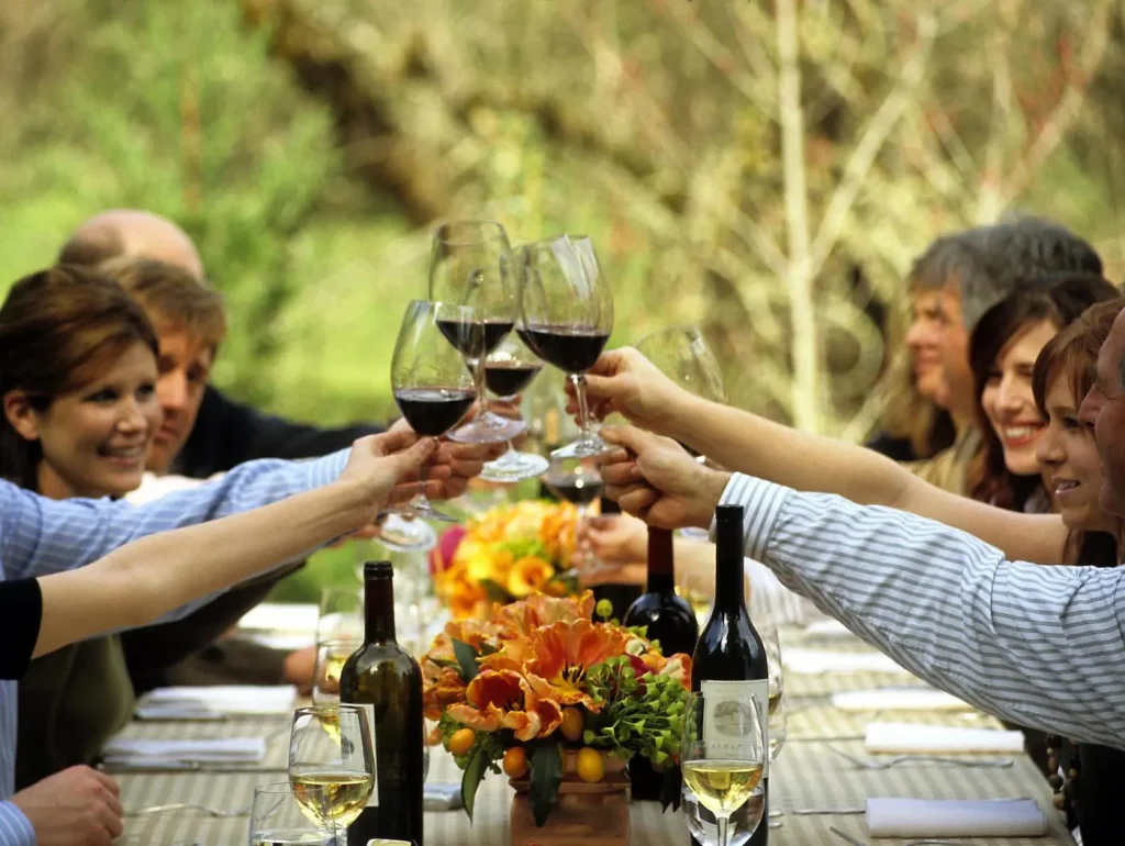 18 Cool 40th Birthday Travel Ideas (with Friends & Family) 1 Napa Valley Wine Tasting