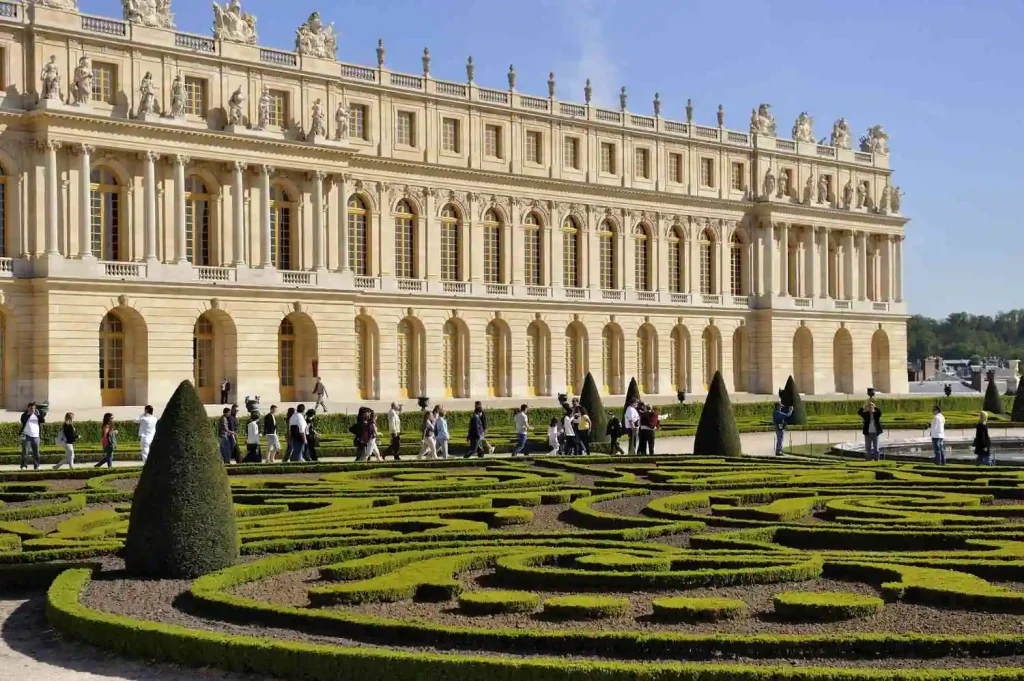 12 Fun Things to Do in Paris for Young Adults Like A Local 12 Palace of Versailles