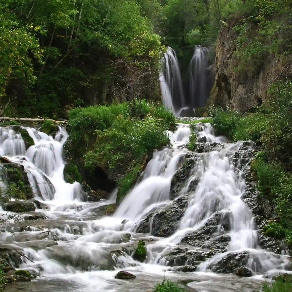 15+ Best Places to Take Pictures in South Dakota 14 Roughlock Falls