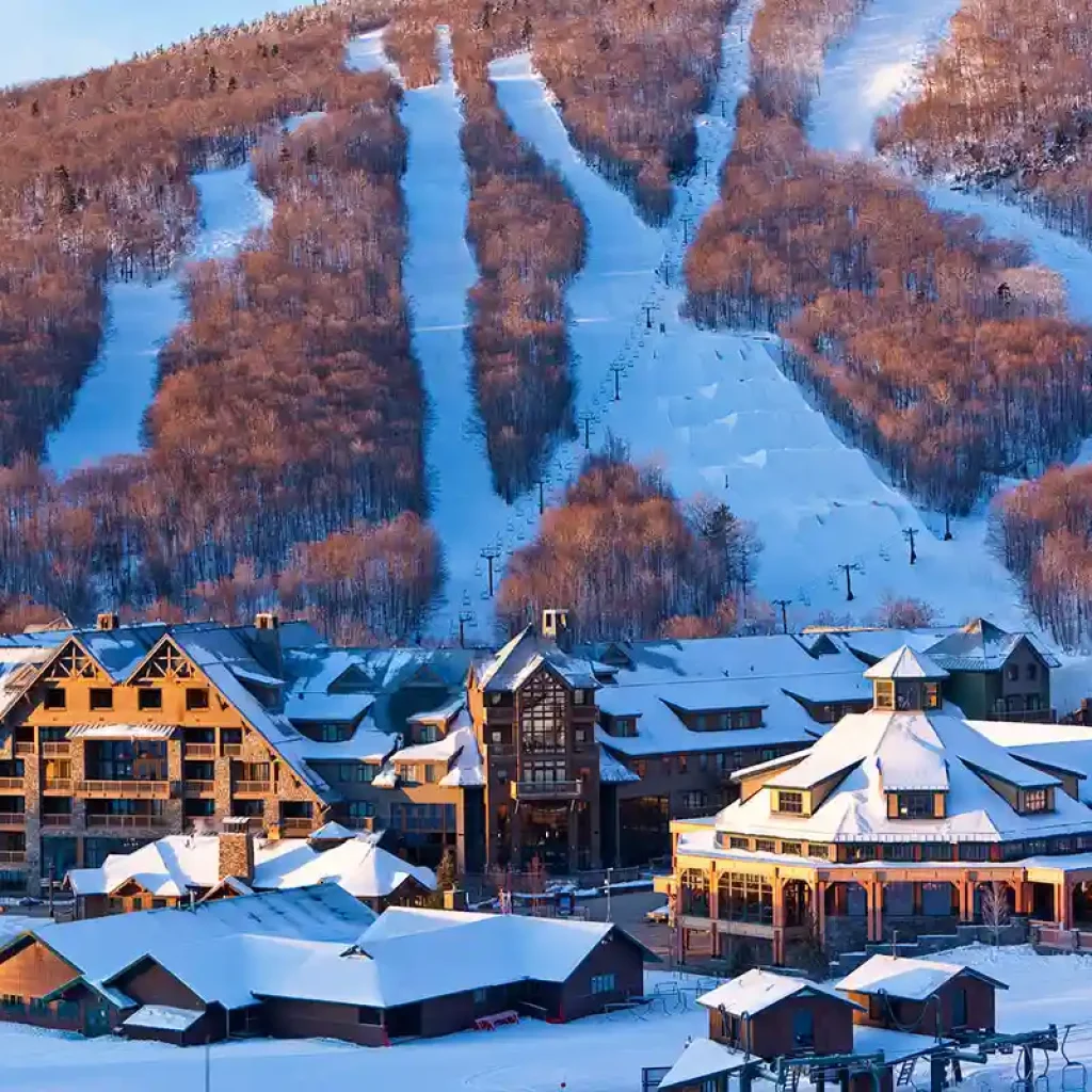 Long Weekend Vacations East Coast: 12 Budget-Friendly Places You’ll Love 7 Stowe Vermont