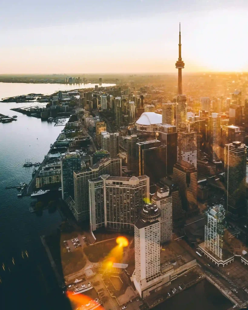 Long Weekend Vacations East Coast: 12 Budget-Friendly Places You’ll Love 4 Toronto
