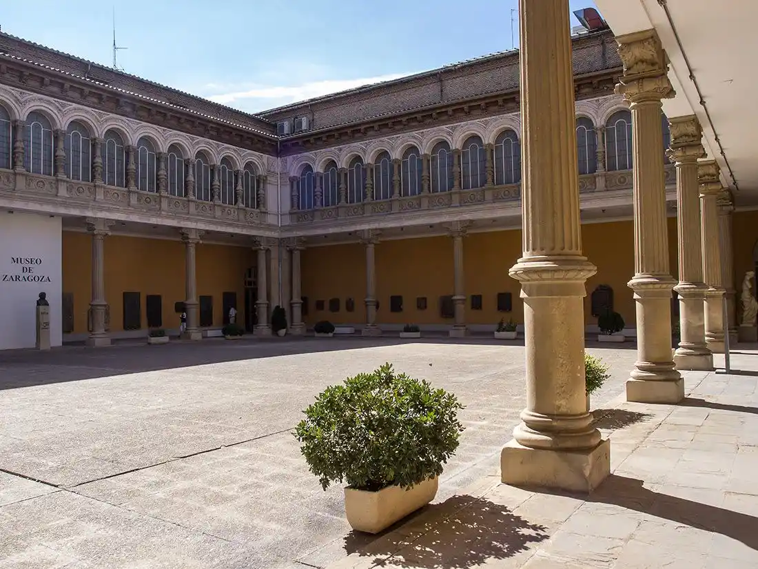 What Do Tourists Do in Las Pampas Argentina? Activities & Tips 5 Museo Provincial de Artes
