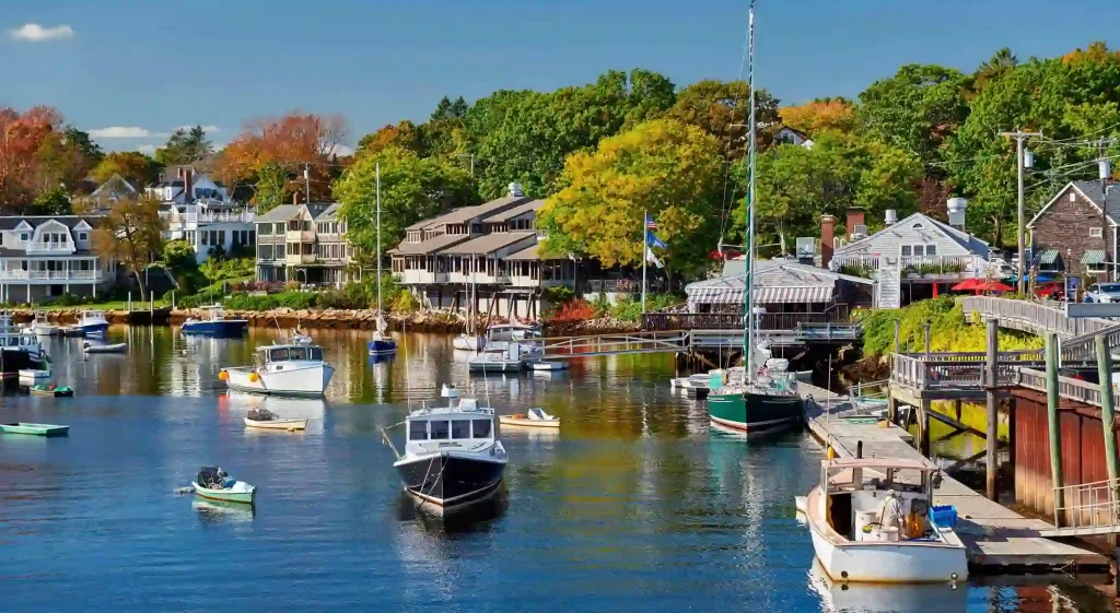 12 Best Cities During Christmas for a Magical Holiday Experience 2 Ogunquit