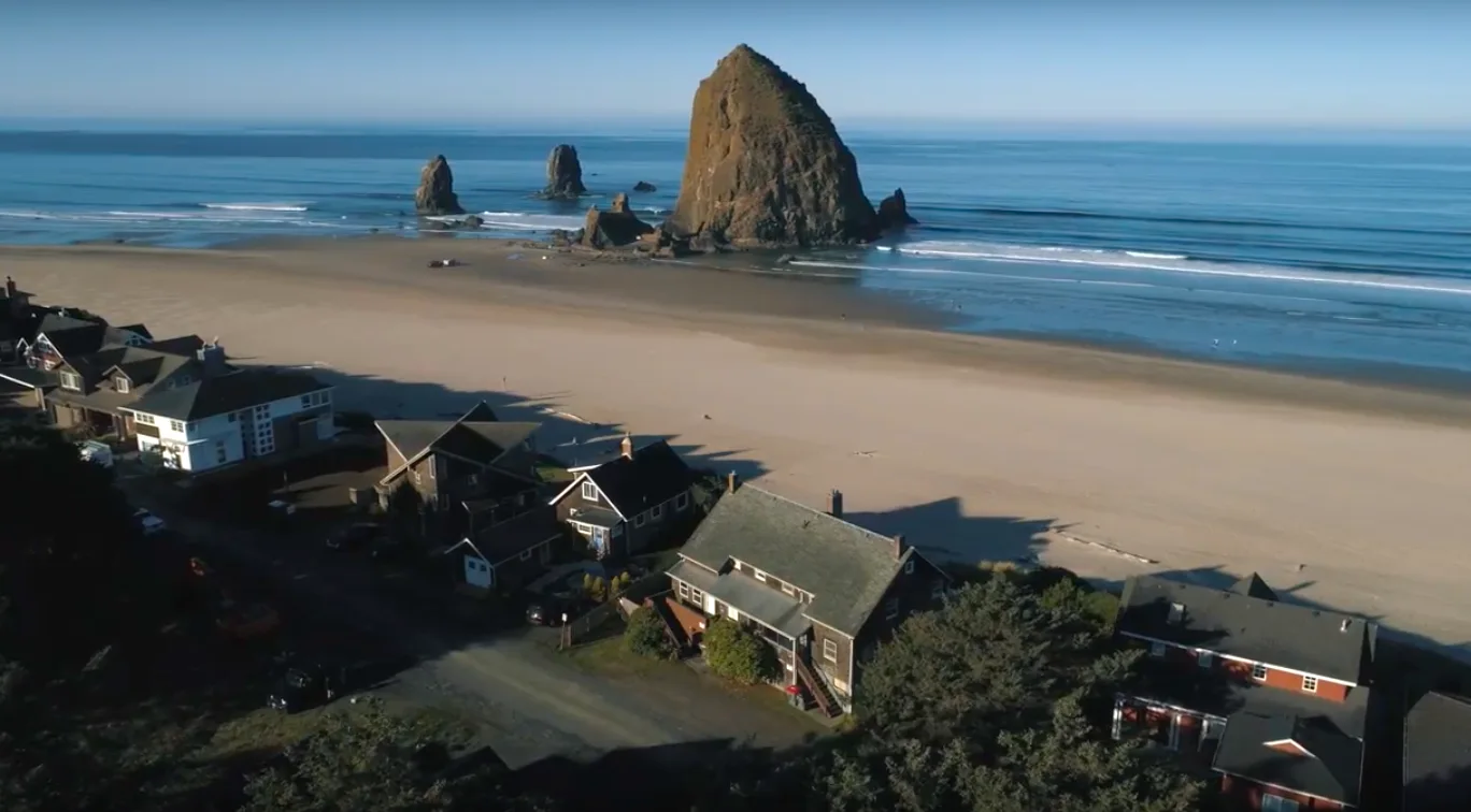12 Best Places to Visit in August in USA Before Summer Ends 6 Cannon Beach Oregon 1