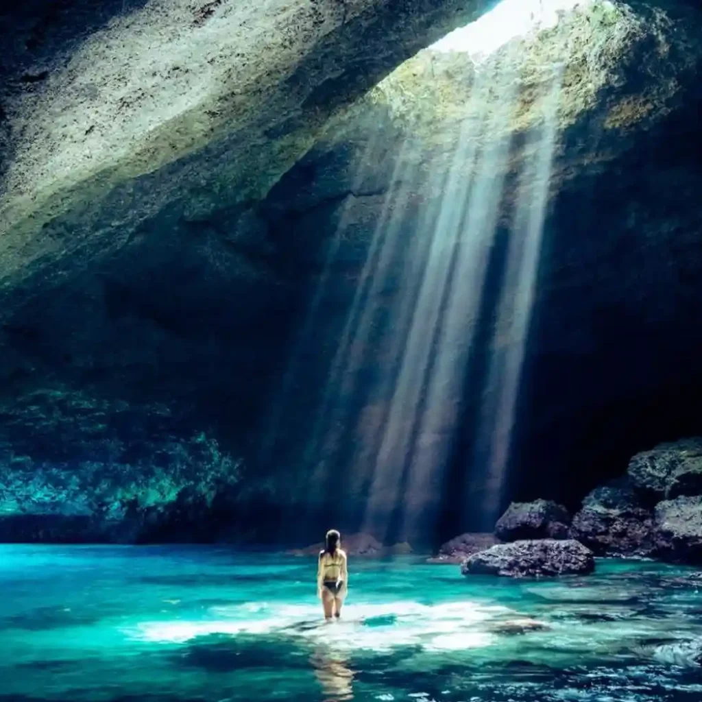 12 Unbelievable Hidden Gems in Oceania Islands You Won't Believe Exist! 4 Tanna Islands Blue Cave