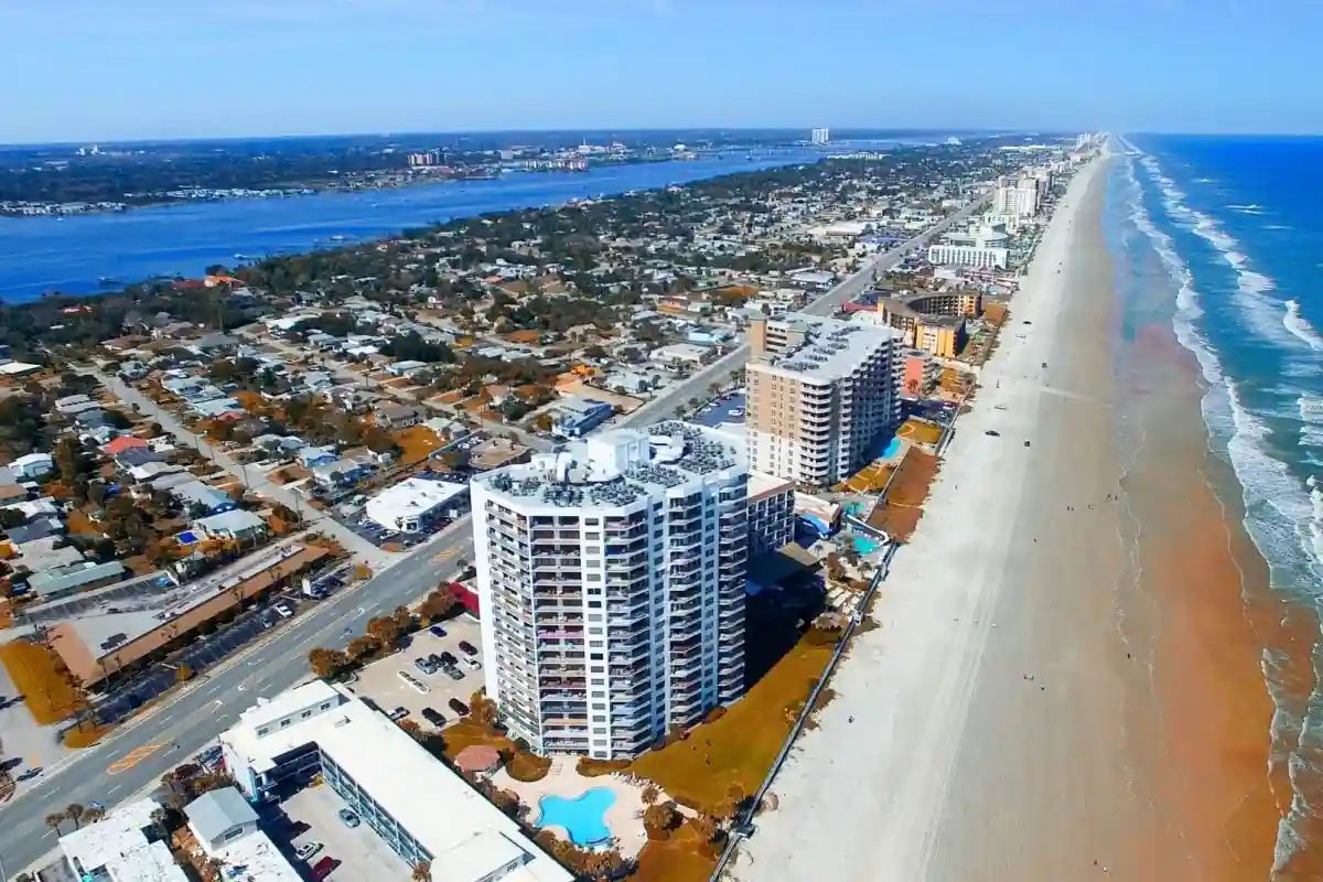 How to Stay Safe at Daytona Beach