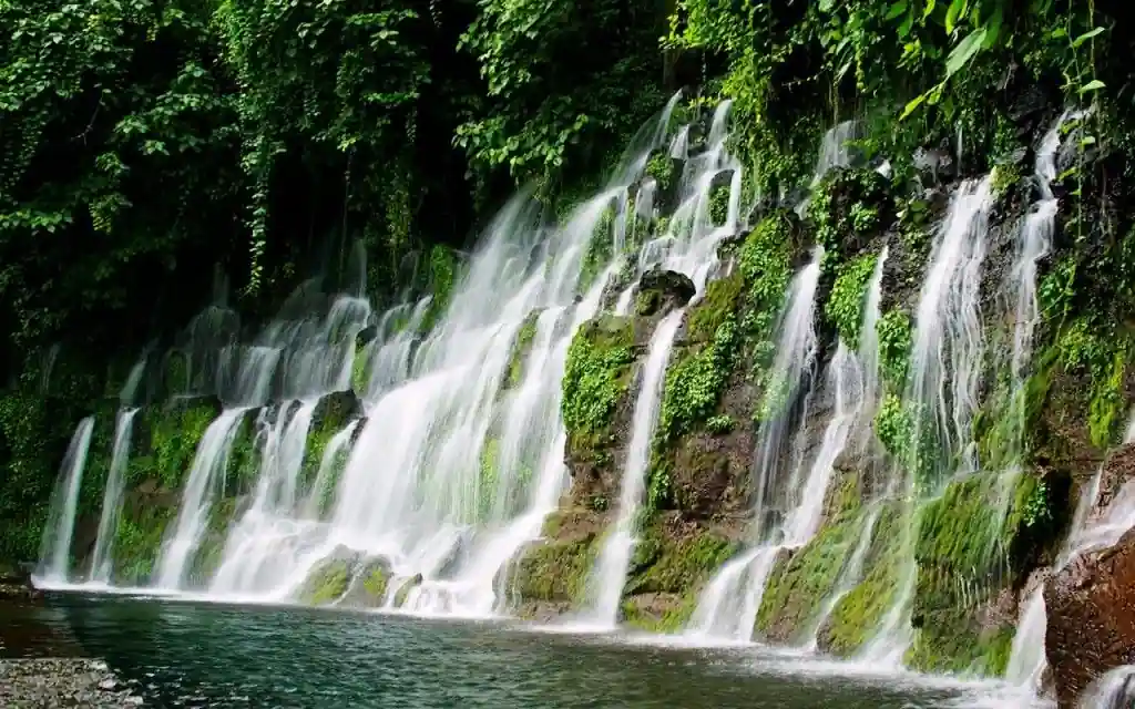 Los Chorros de la Calera in Juayua