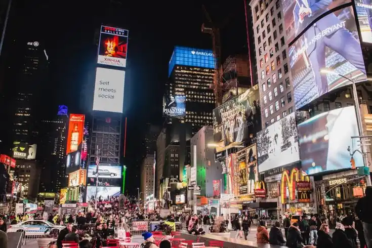 Night Micro Itineraries