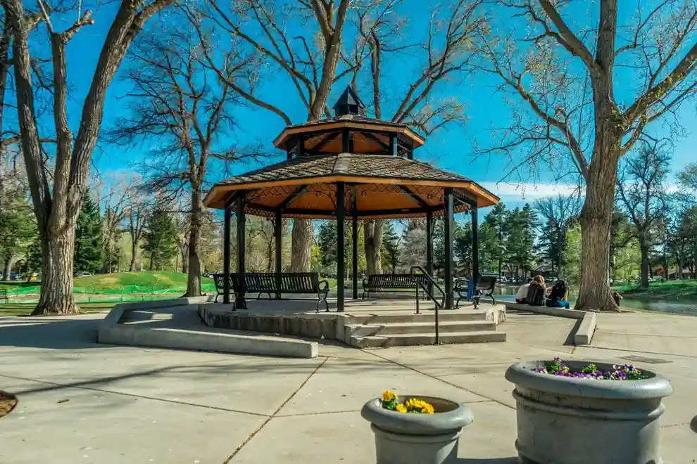 15 Must-Do Things to Do in Salt Lake City in 2025 (You’ll Love These) 10 Liberty Park