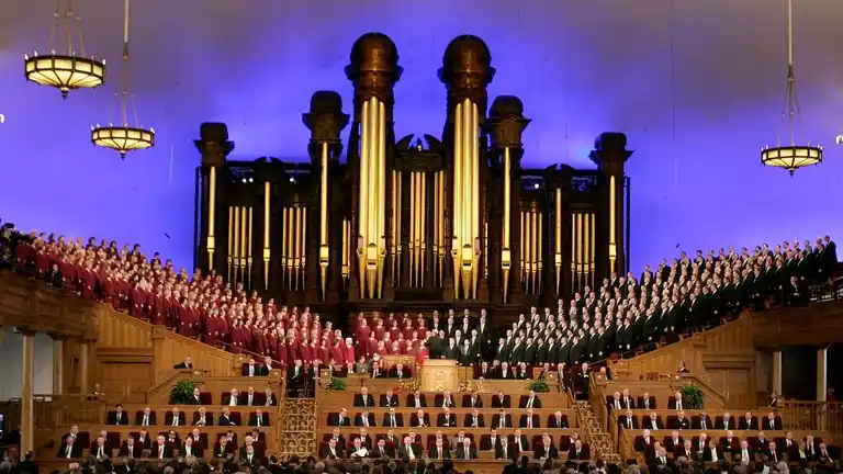 15 Must-Do Things to Do in Salt Lake City in 2025 (You’ll Love These) 4 The Mormon Tabernacle Choir