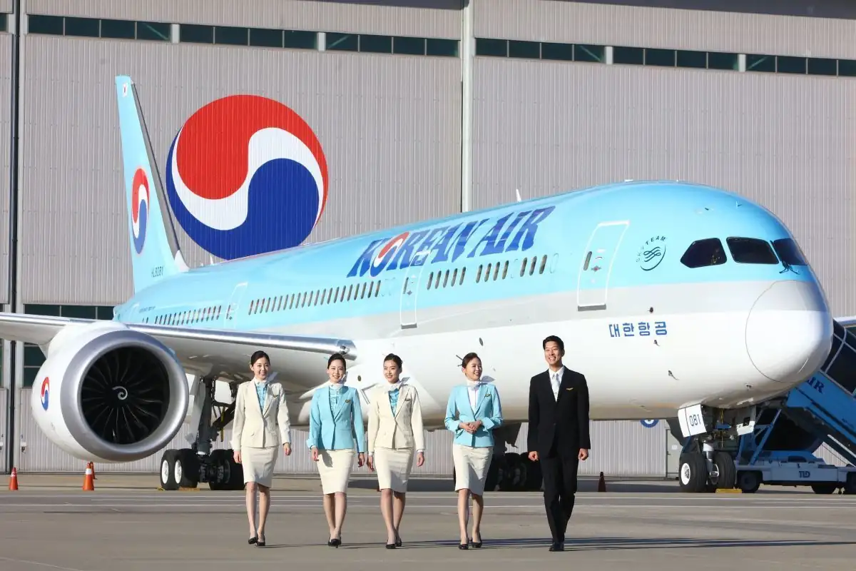 15 Best Airlines for Long Flights in 2025: Comfort, Cuisine, and Sky-High Service 13 Korean Air