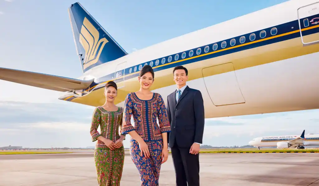 15 Best Airlines for Long Flights in 2025: Comfort, Cuisine, and Sky-High Service 1 Singapore Airlines